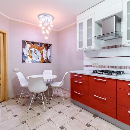 Grand Apartments On Rynok Square Львов Экстерьер фото