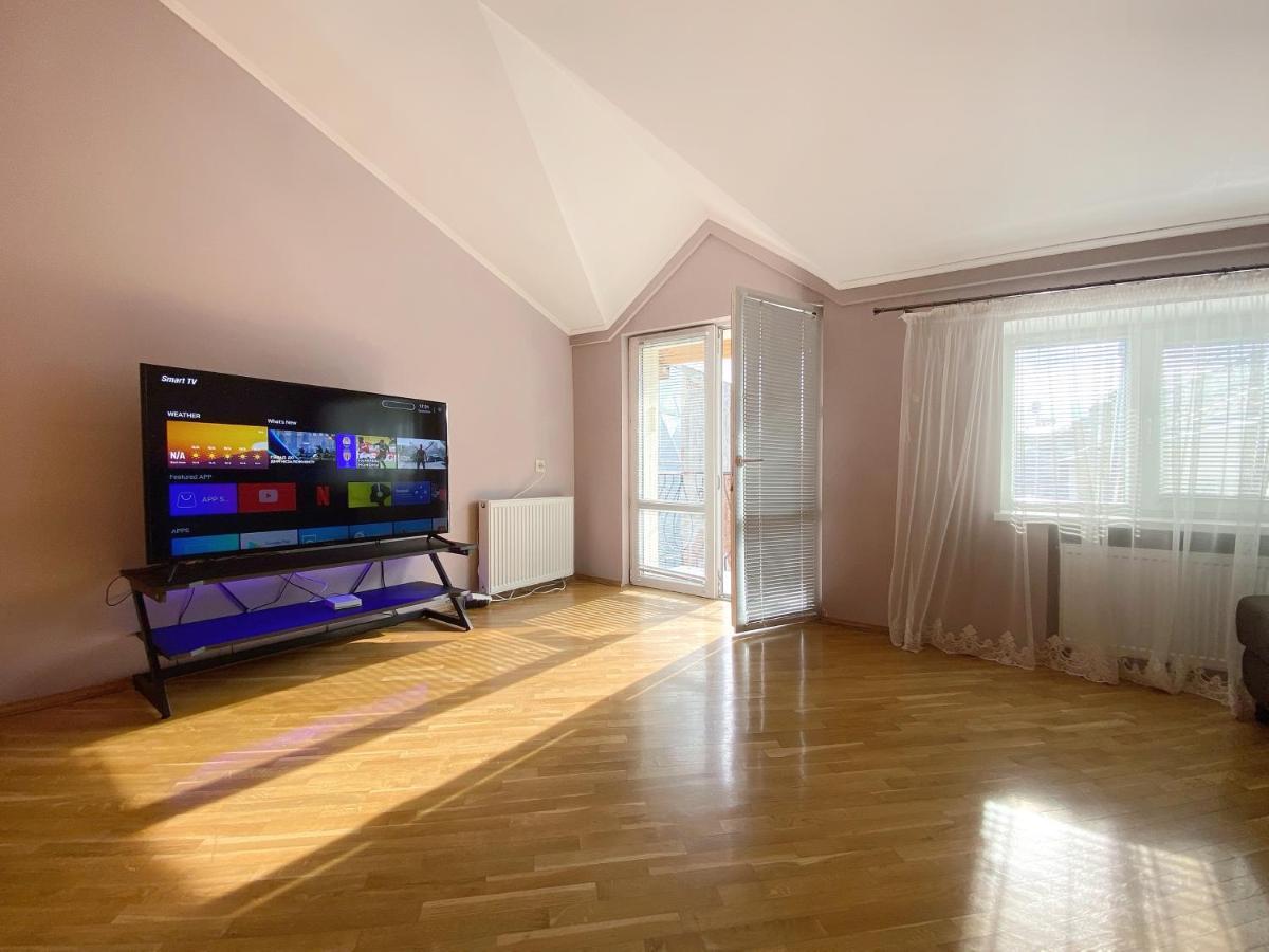 Grand Apartments On Rynok Square Львов Экстерьер фото