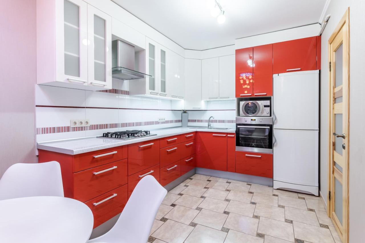 Grand Apartments On Rynok Square Львов Экстерьер фото